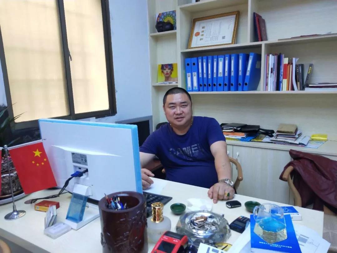 搭上互聯(lián)網(wǎng)+快車，廢品回收竟也能像“滴滴打車”一樣方便